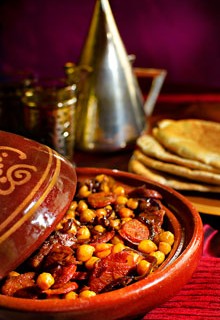 Maroko. Część III. Tagine z ciecierzycy i chorizo